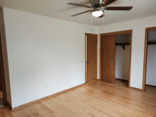 Building Photo - 4824 N 104th St