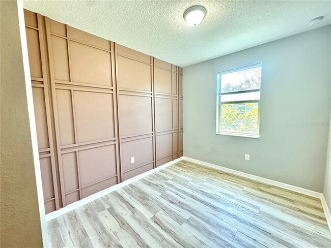 Building Photo - 229 Rustic Loop