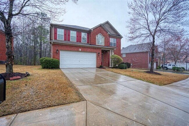 Building Photo - 7646 Forest Glen Way