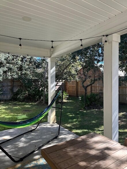 Building Photo - 4819 Whitewood Rd