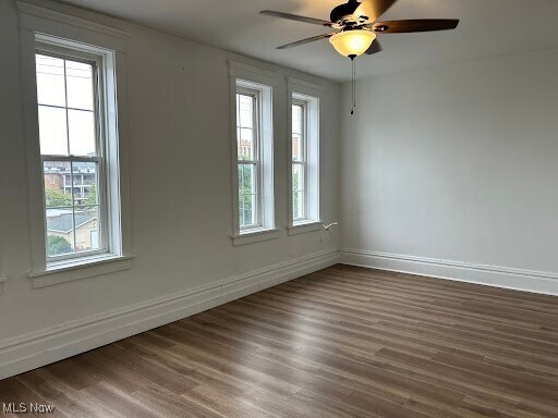 Building Photo - 315 Main St