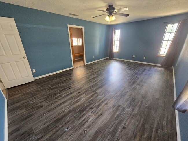 Building Photo - 1548 Bosc Ct