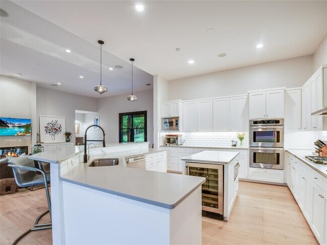 Building Photo - 4704 Monte Carmelo Pl