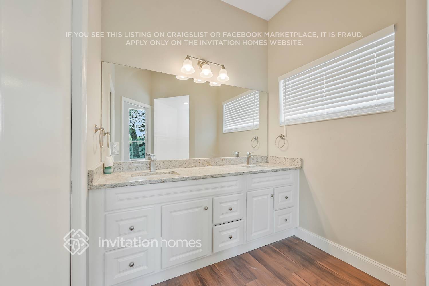 Building Photo - 5160 Clarion Hammock Dr