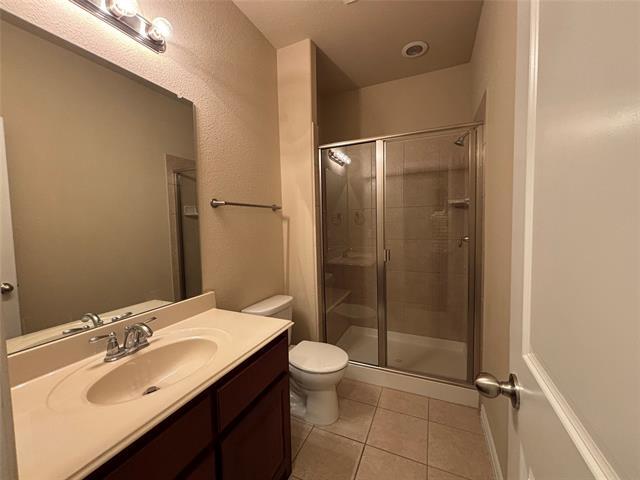 Building Photo - 3736 Sicily St