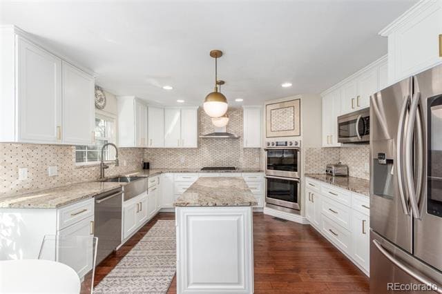Building Photo - 3577 S Hillcrest Dr