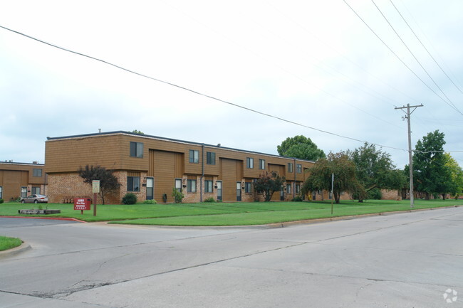 Primary Photo - Seneca Village Townhomes