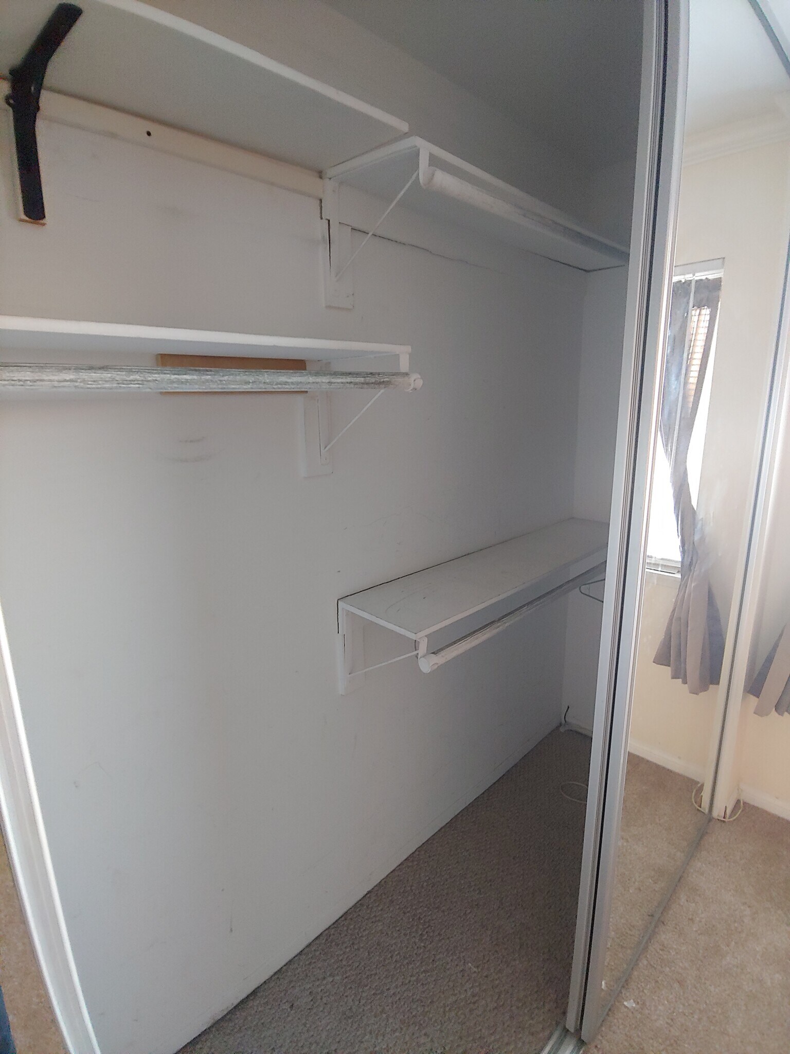 Building Photo - 16040 Leffingwell Rd