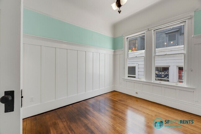 Building Photo - Intimate Luxury Space w/ Chef's Kitchen, 2 New Baths; Private Deck Overlooks Zen Courtyard