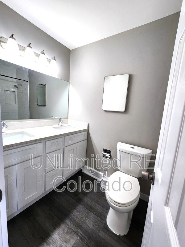 Building Photo - 42 Lansing St