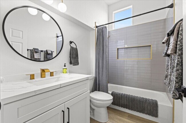 Building Photo - 10624 Grand Cypress Ave