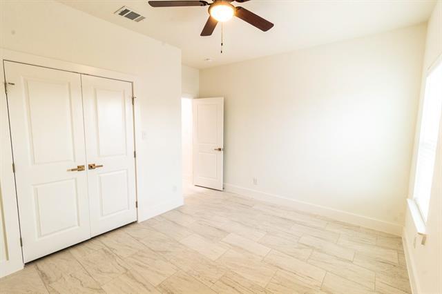 Building Photo - 536 Highview Ct