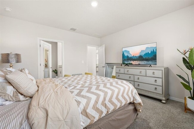 Building Photo - 2316 E Newsome Rd