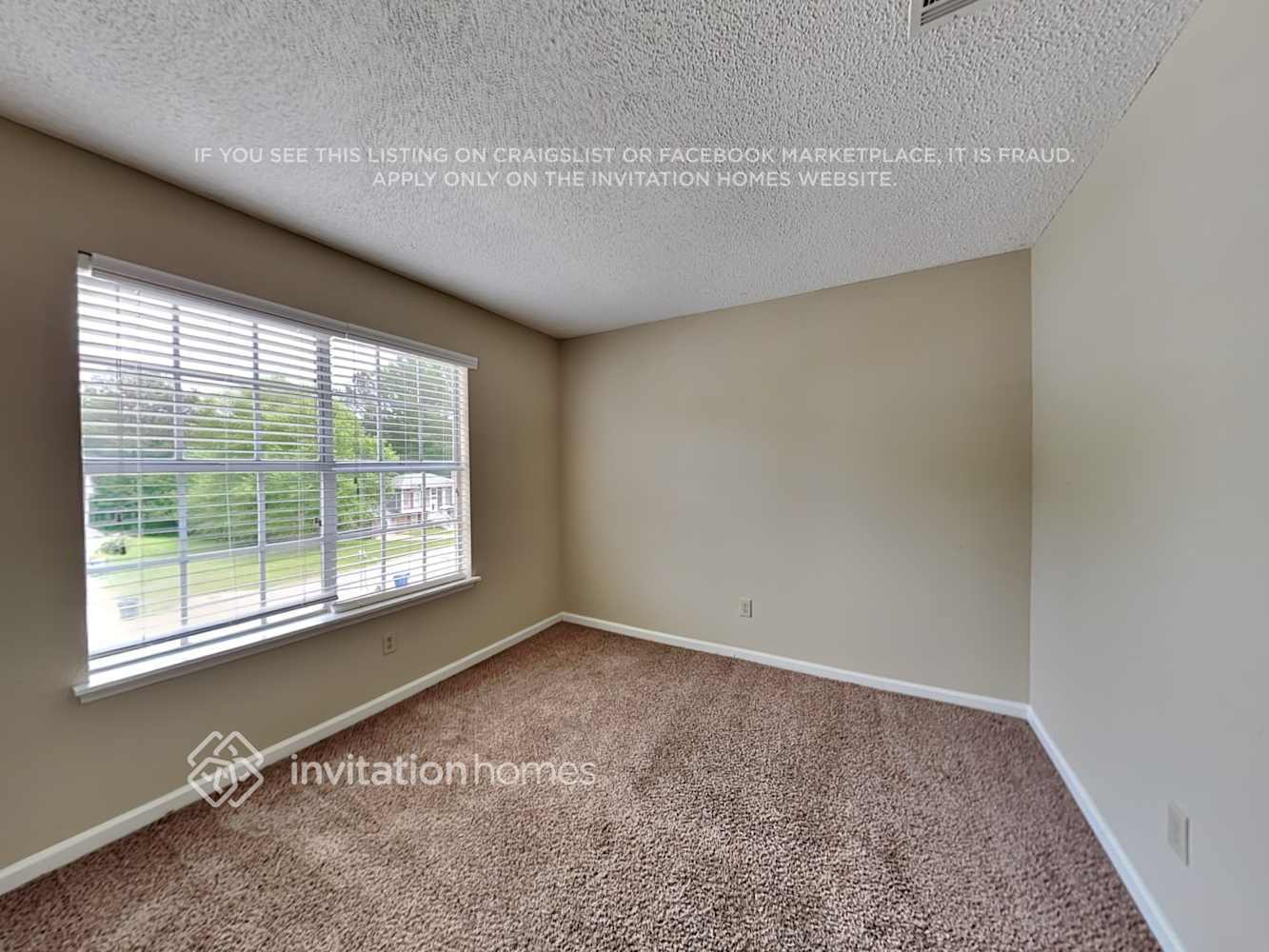 Building Photo - 1411 Chelsea Downs Ln NE
