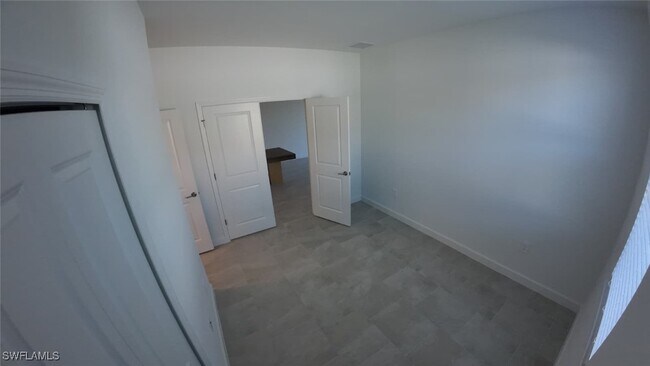 Building Photo - 19552 Hinkley Dr