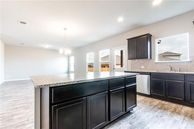 Building Photo - 2718 Bridekirk Dr