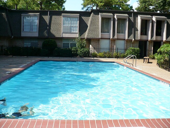 Building Photo - 12633 Memorial Dr