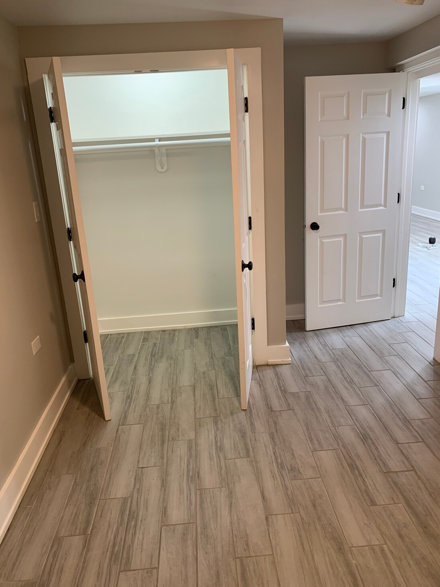 Bedroom closet - 2742 W Polk St