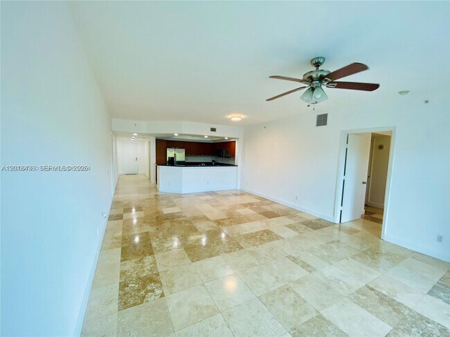 Building Photo - 14951 Royal Oaks Ln