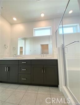 Building Photo - 402 Transport