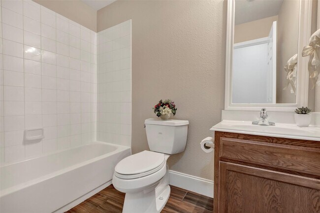 Building Photo - 10439 Hamlet Vale Ct