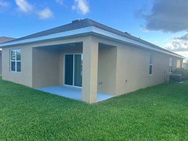 Building Photo - 12152 Rimini Wy