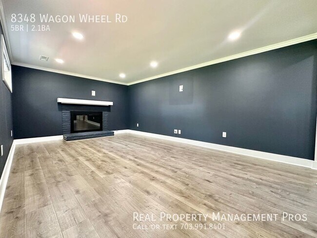 Building Photo - 8348 Wagon Wheel Rd