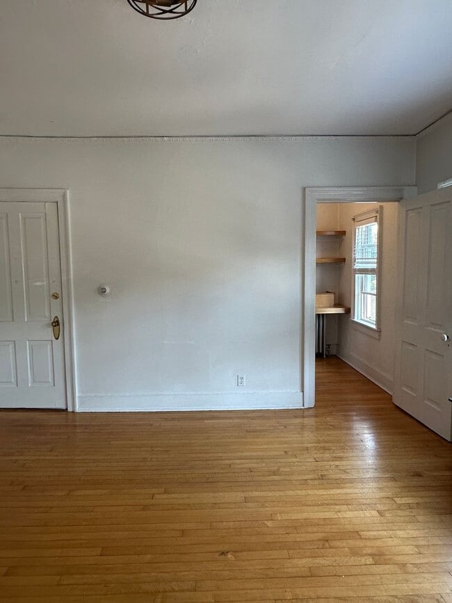 Building Photo - 1531 N Jackson St