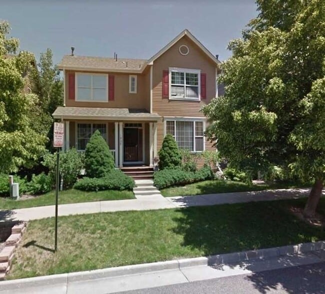 Primary Photo - Luxury four bed four bath patio home avail...