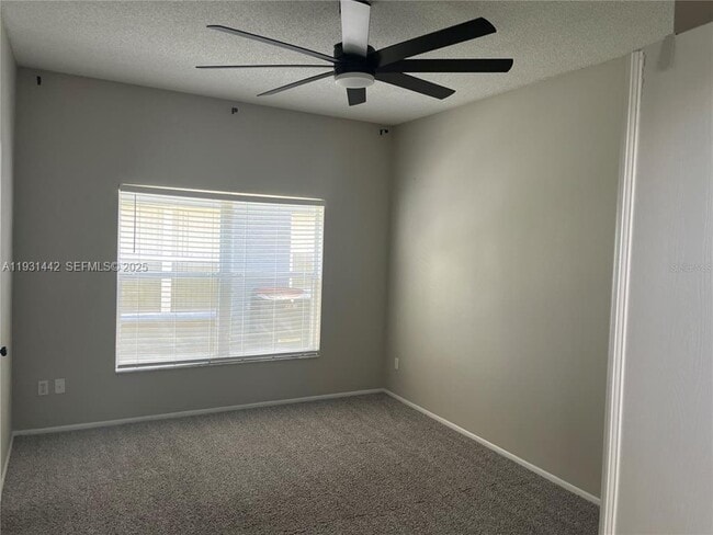 Building Photo - 189 Emeraldview Ave