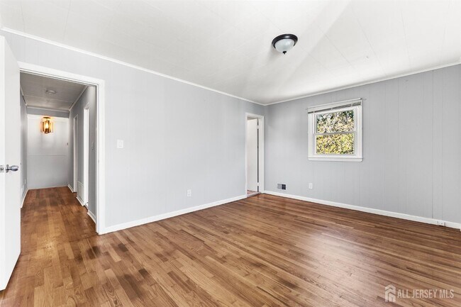 Building Photo - 14 Mayling Ct