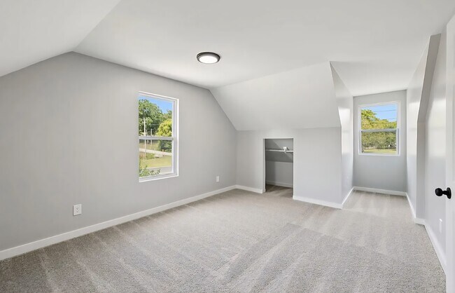 Building Photo - 2438 Sowell Mill Pike