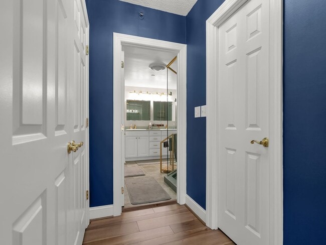 Building Photo - Have It All in Crystal City: Spacious, Stylish & Steps From Everything!