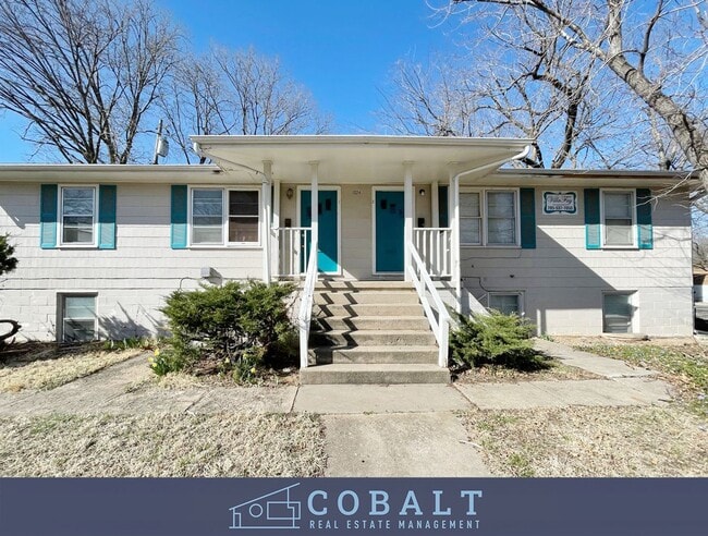Primary Photo - 2 bedroom unit across street from KSU Campus.