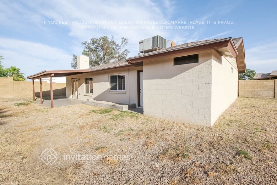 Building Photo - 18433 N 2nd Dr