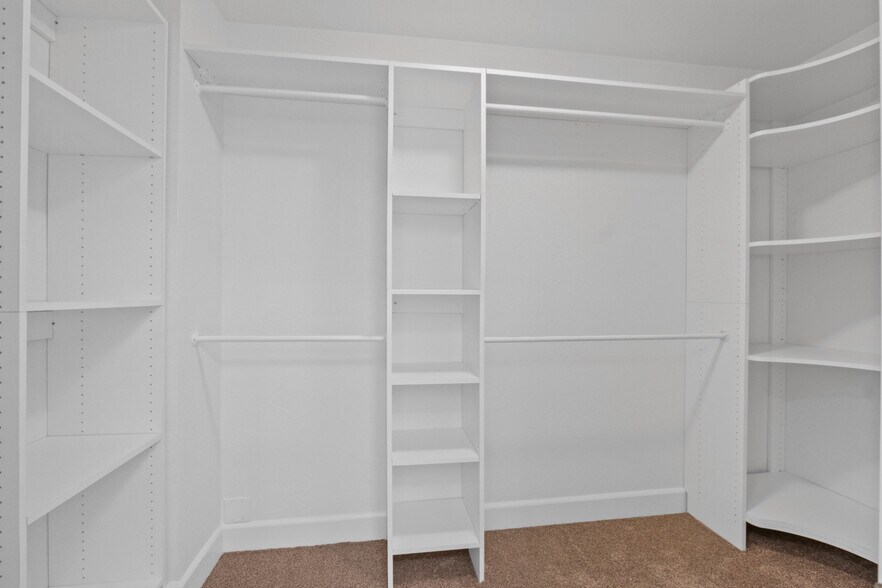 Building Photo - 4725 Via Corona