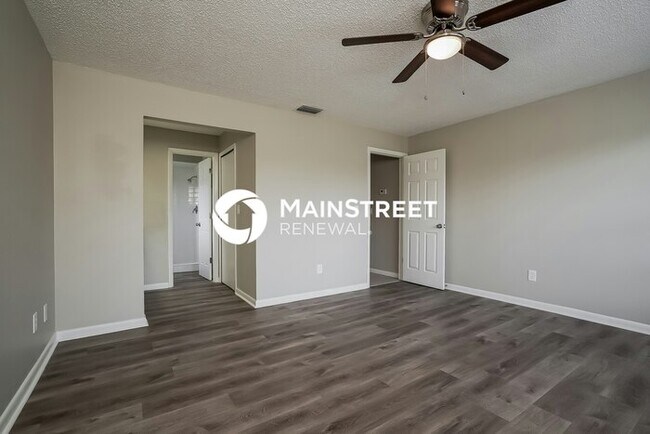 Building Photo - 3 Bedroom Pet-Friendly Home in CAPE CORAL, FL with Main Street Renewal