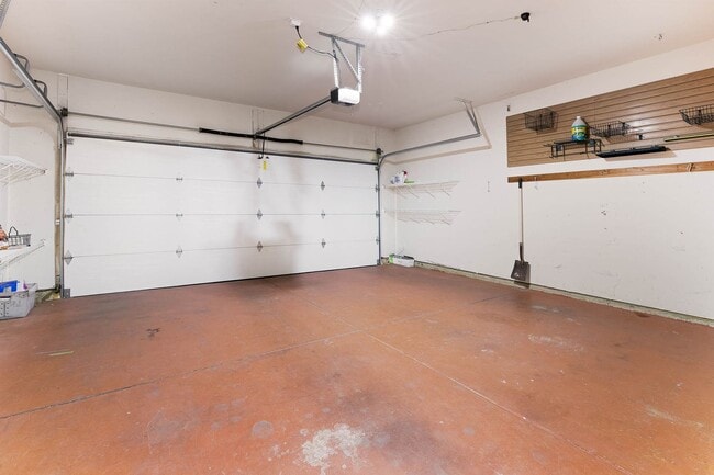 Building Photo - Boerne, TX -Gorgeous home in Kendall County Estates