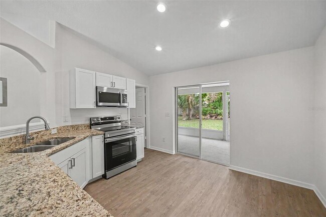 Building Photo - 30 Piermount Ln