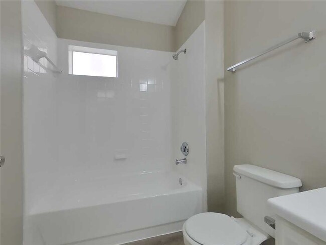 Building Photo - 3135 Kelling St