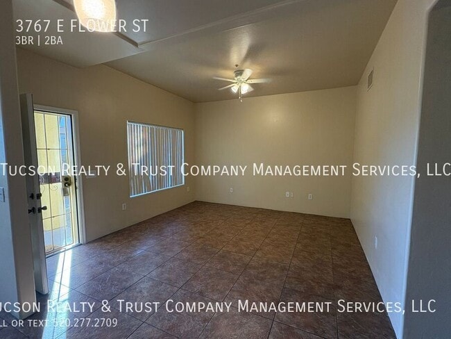 Building Photo - 3767 E Flower St