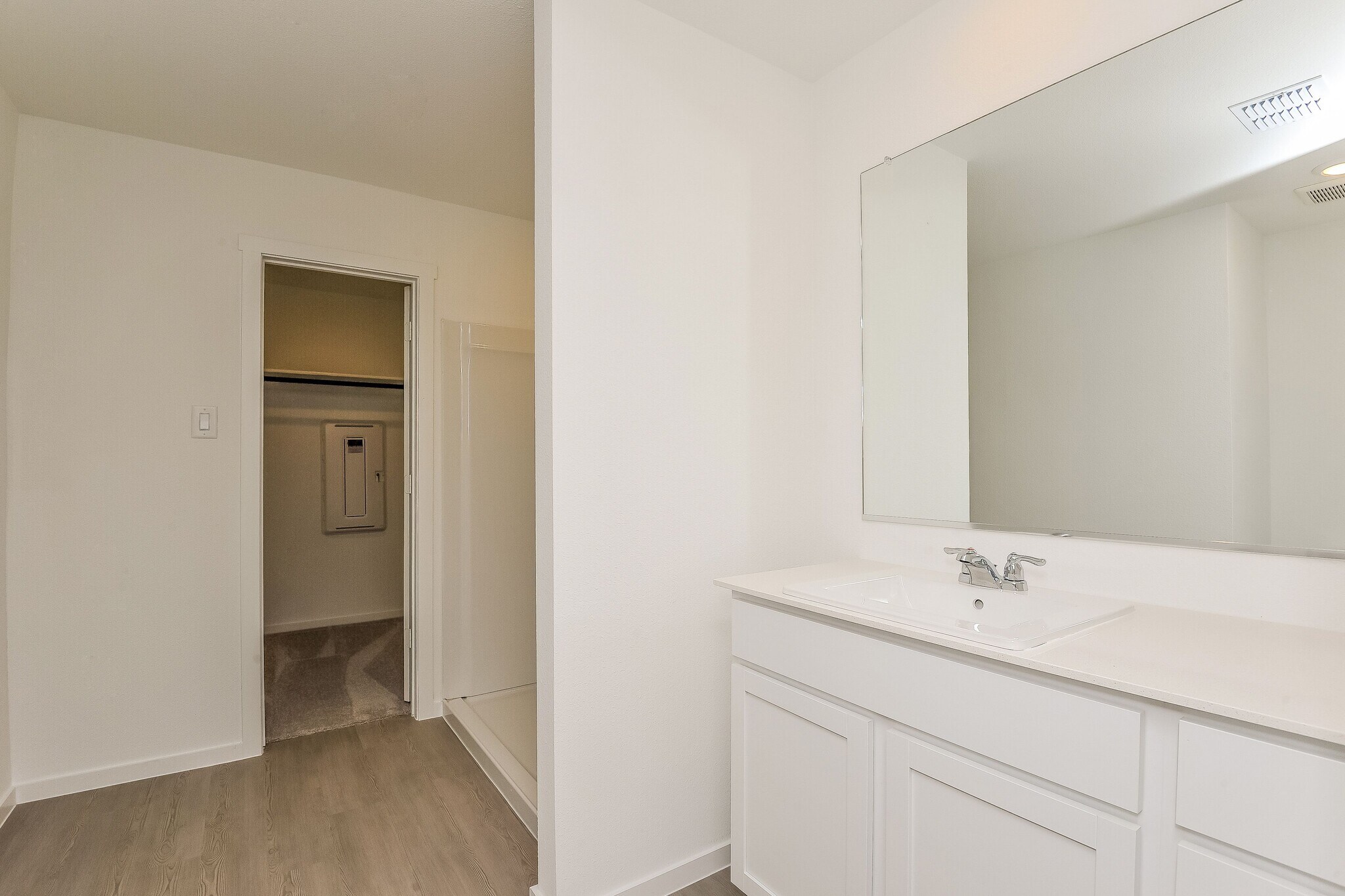Building Photo - 2756 Mistwood Dr