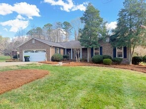 Building Photo - Inviting 3-Bedroom Brick Ranch Oasis in China Grove