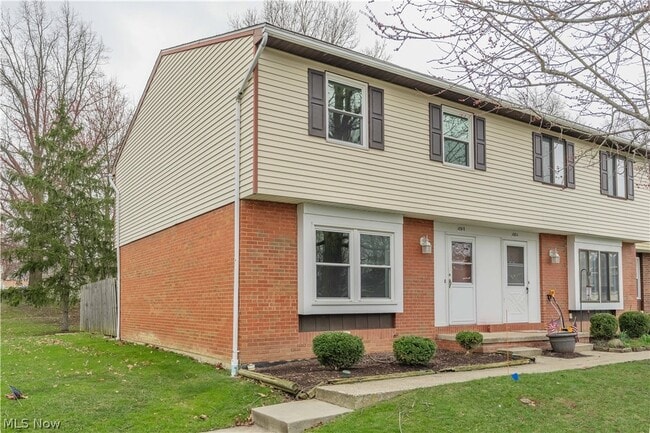 Building Photo - 4599 Cox Dr