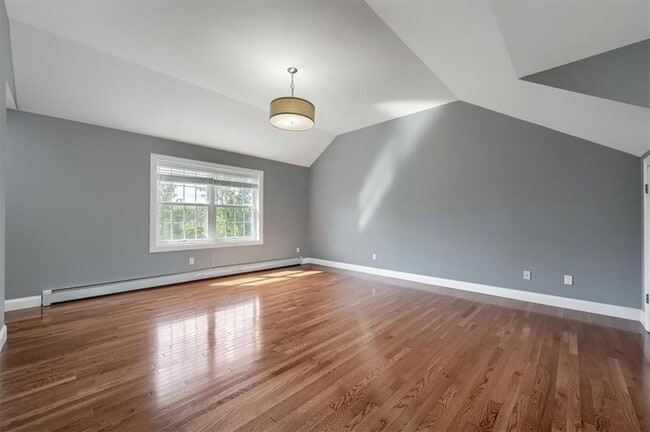 Building Photo - 39 Paradise Valley Ln