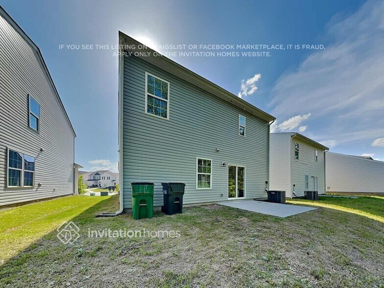Building Photo - 2604 Turtle Point Rd