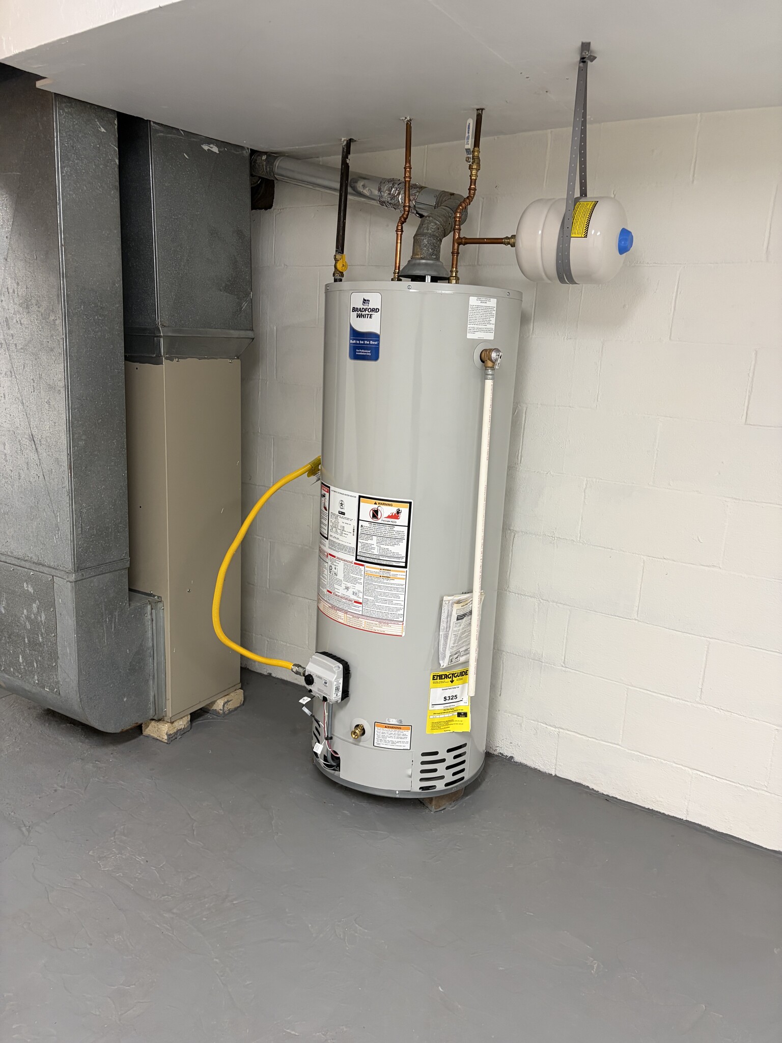 New Hot Water Tank - 171 Bessemer St