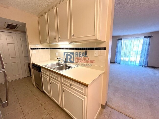 Building Photo - 7755 E Quincy Ave