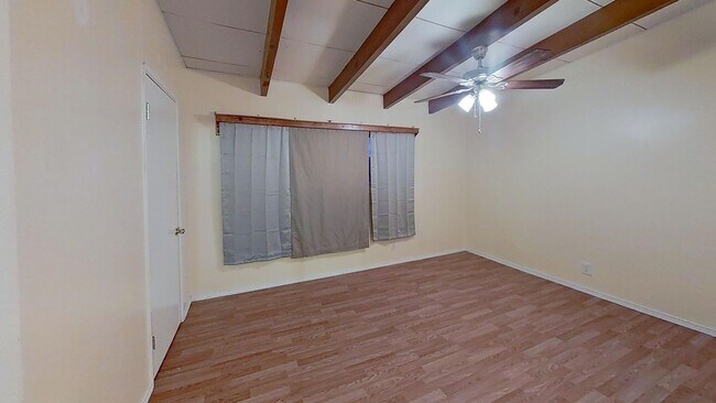 Building Photo - Beautiful 3B/2B Home in Wast Palmdale - MOVE IN READY!