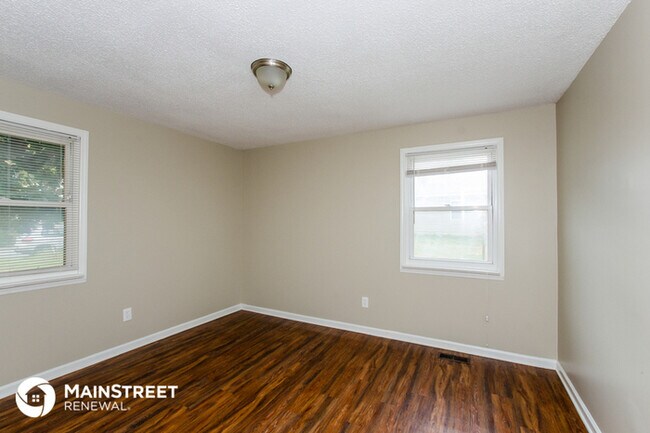 Building Photo - 2408 Marlowe Ave